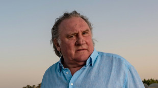 Le "roi des paparazzi" accuse Depardieu de l'avoir agress&eacute; &agrave; Rome 