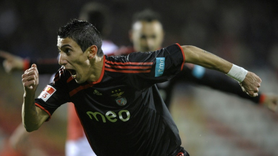 Di Mar&iacute;a volta &agrave;s suas origens e assina com Benfica