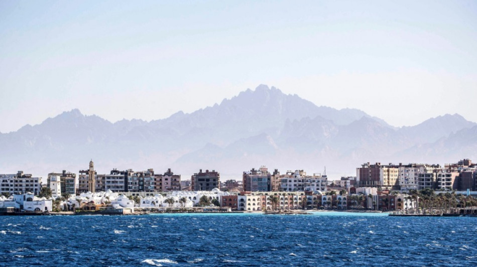 Six Russians dead in sinking of Egypt tourist submarine