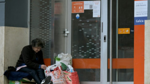 Falling inflation drives down poverty in Argentina: statistics agency