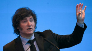 S&aacute;nchez acusa Milei de n&atilde;o estar '&agrave; altura' e Milei debocha das 'l&aacute;grimas socialistas'