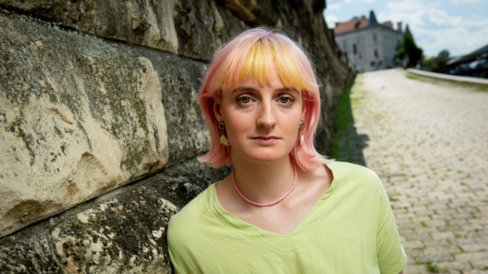 Ukraine 'abortion fairy' helps refugees in Poland