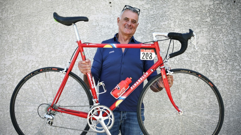 Tour de France: Eros Poli ou l'"impossible" victoire d'un colosse au Ventoux