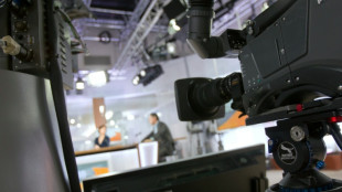 Supprimer la redevance t&eacute;l&eacute;, un casse-t&ecirc;te &agrave; plus de 3 milliards d'euros