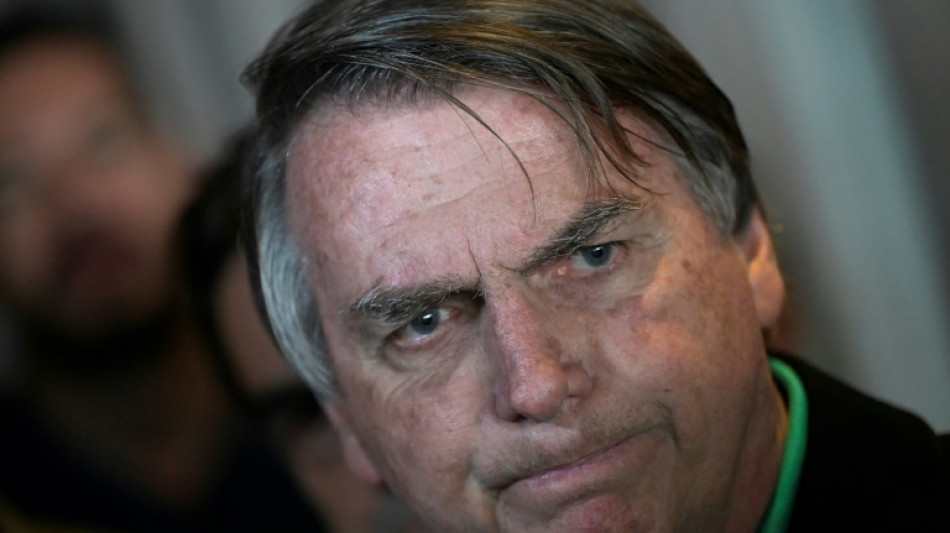 Bolsonaro e Michelle ficam em sil&ecirc;ncio em depoimento &agrave; PF por esc&acirc;ndalo de joias