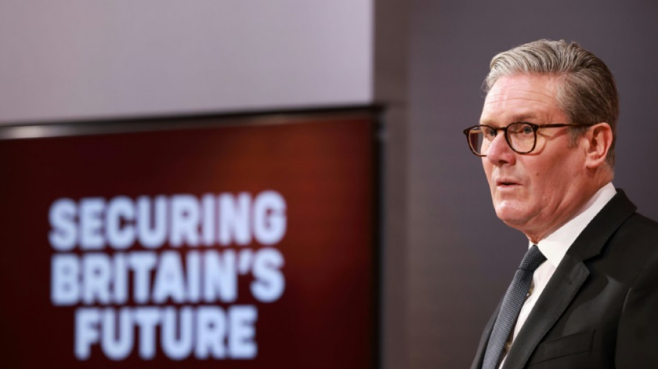 UK net migration in 2024 fell by half to 431,000