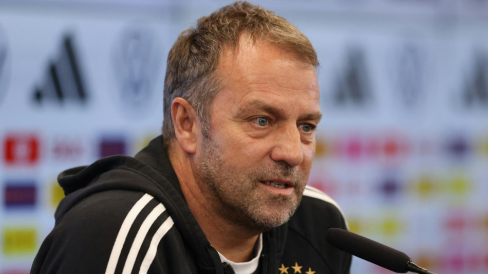 V&ouml;ller gibt Flick Jobgarantie: "Absoluter Top-Trainer"