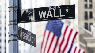 Wall Street apre debole, Dj +0,01%, Nasdaq +0,13%