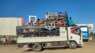 Guerra se estende no Sud&atilde;o e milhares de pessoas s&atilde;o for&ccedil;adas a fugir