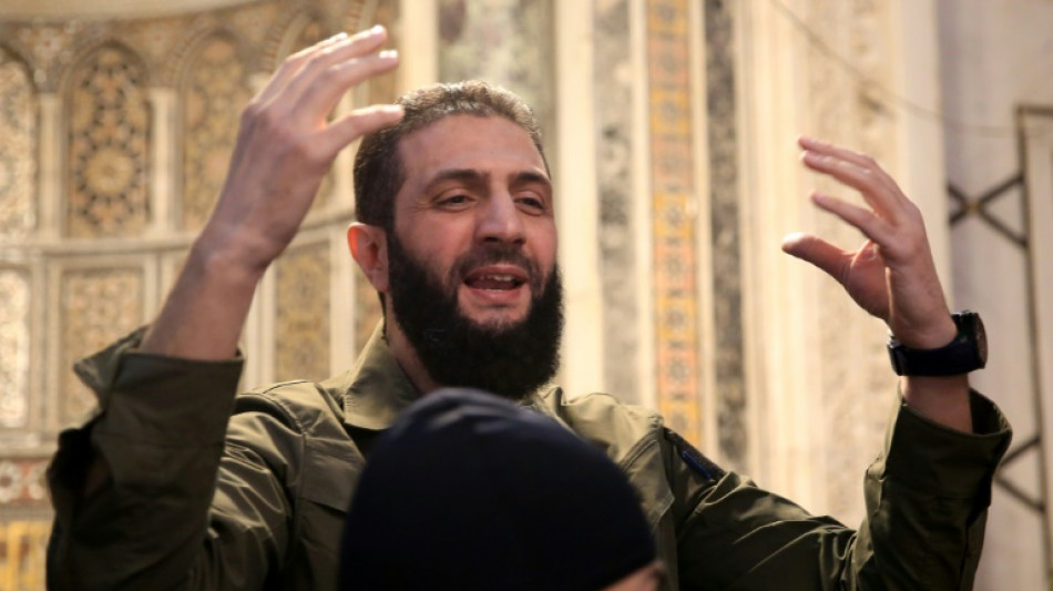 L&iacute;der dos rebeldes afirma que 'S&iacute;ria foi purificada' ap&oacute;s a queda de Assad