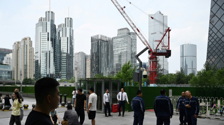 La actividad industrial en China cae en julio al estancarse el di&aacute;logo comercial con EEUU