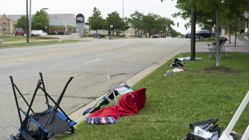 Mutma&szlig;licher Sch&uuml;tze von Highland Park des siebenfachen Mordes beschuldigt
