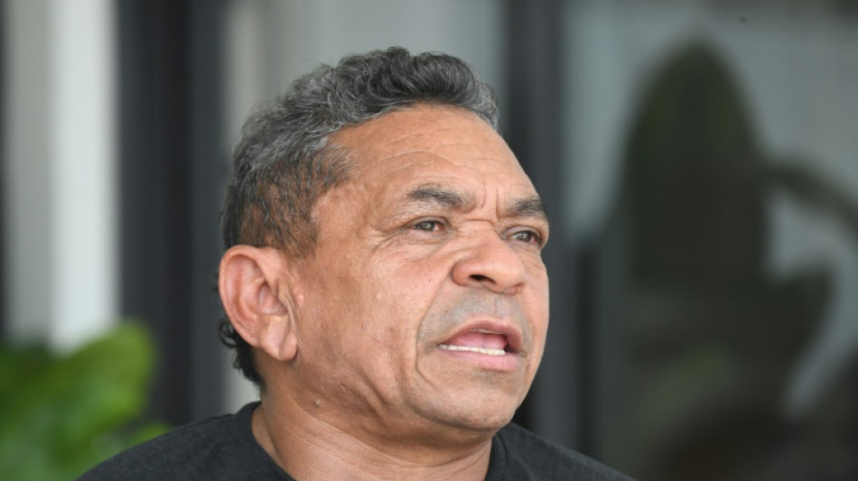 Luis D&iacute;az reencontra pai na Col&ocirc;mbia ap&oacute;s sequestro