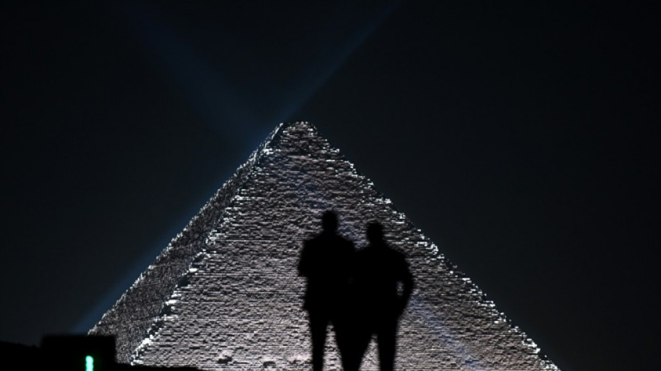 Desfile de Dior al pie de las pir&aacute;mides en Egipto