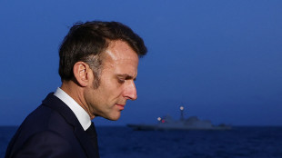 Macron su nucleare civile, '&egrave; tempo di ripensare i nostri modelli energetici'