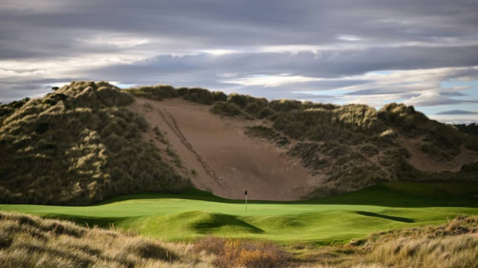 Campo de golfe de Donald Trump na Esc&oacute;cia, terra de sua m&atilde;e, divide opini&otilde;es