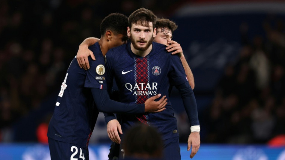 PSG volta a contar com Kvaratskhelia em grande forma