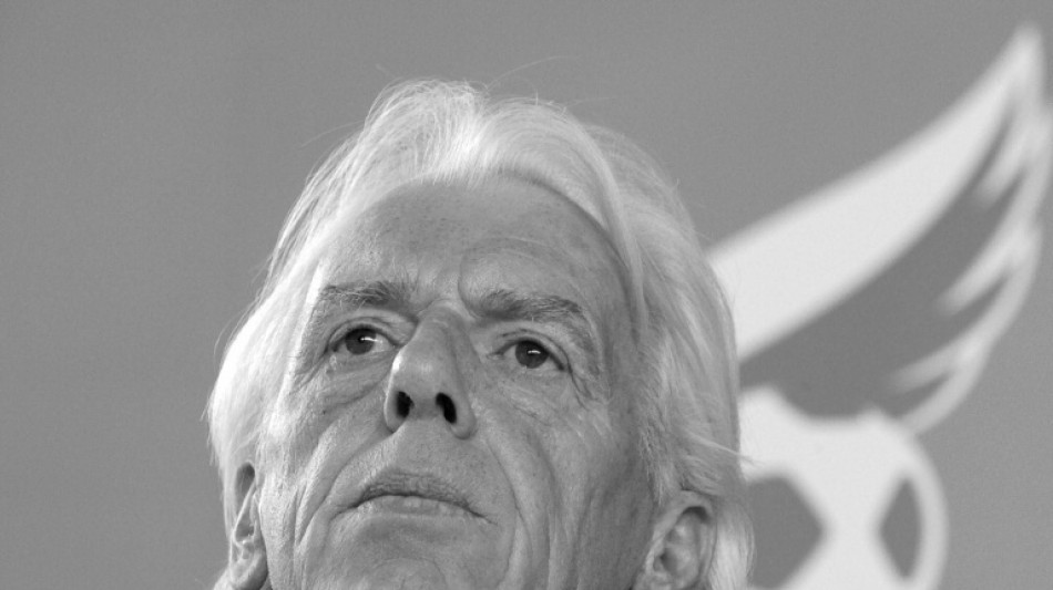 Leo Beenhakker, ex-t&eacute;cnico do Real Madrid e da sele&ccedil;&atilde;o holandesa, morre aos 82 anos