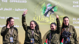 Las cuatro militares israel&iacute;es liberadas en Gaza llegan a Israel