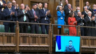 Selenskyj bewegt Gro&szlig;britannien mit Churchill-Rede vor dem Parlament