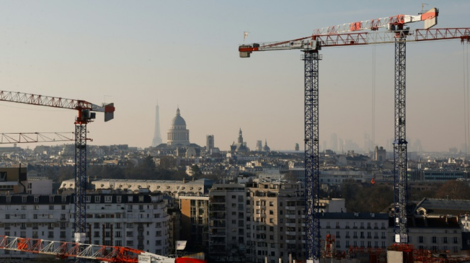 Immobilier: en pleine crise, les grands du secteur esp&egrave;rent voir la fin du tunnel en 2025