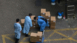 Shangh&aacute;i anuncia una reapertura "por etapas" de los comercios