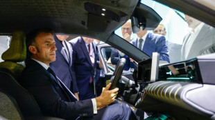 Inaugur&eacute; par Macron, un Mondial de l'Auto pour d&eacute;fendre l'industrie europ&eacute;enne