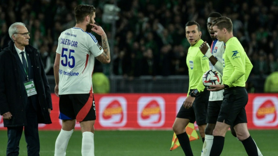 Ligue 1: une pièce qui pourrait coûter cher à Saint-Etienne