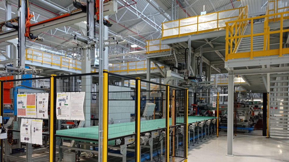 Slitta di 2 settimane avvio solidariet&agrave; a Electrolux Porcia