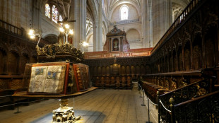 El cristianismo predomina en el mundo, pero crecen el islam y los no creyentes