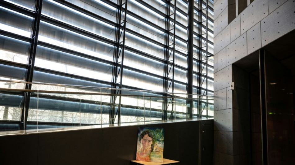 Proc&egrave;s Lelandais: la peine des mari&eacute;s qui ont "fait entrer le loup dans la bergerie"