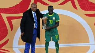 Presidente da CAF promete "respeitar" decis&atilde;o sobre t&iacute;tulo da Copa Africana