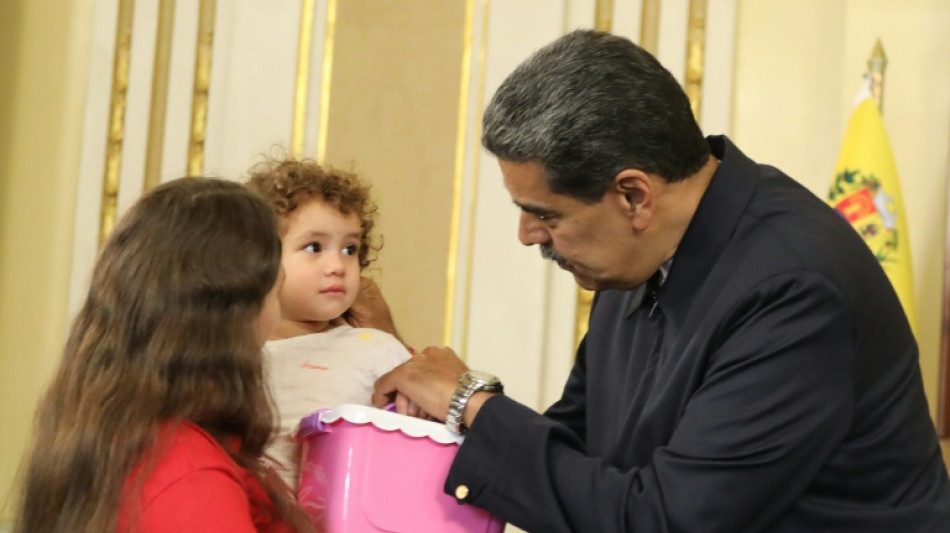 Venezuela repatría a niña separada de sus padres deportados de EEUU