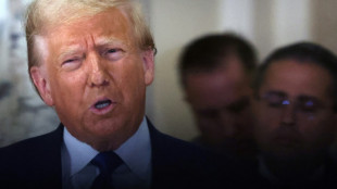 Juiz de tribunal nos EUA suspende temporariamente ordem de sil&ecirc;ncio contra Trump