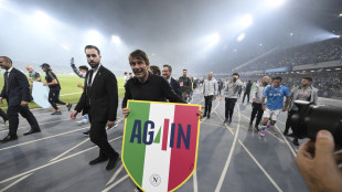 Gravina 'complimenti al Napoli, ai calciatori, a Conte, al club'