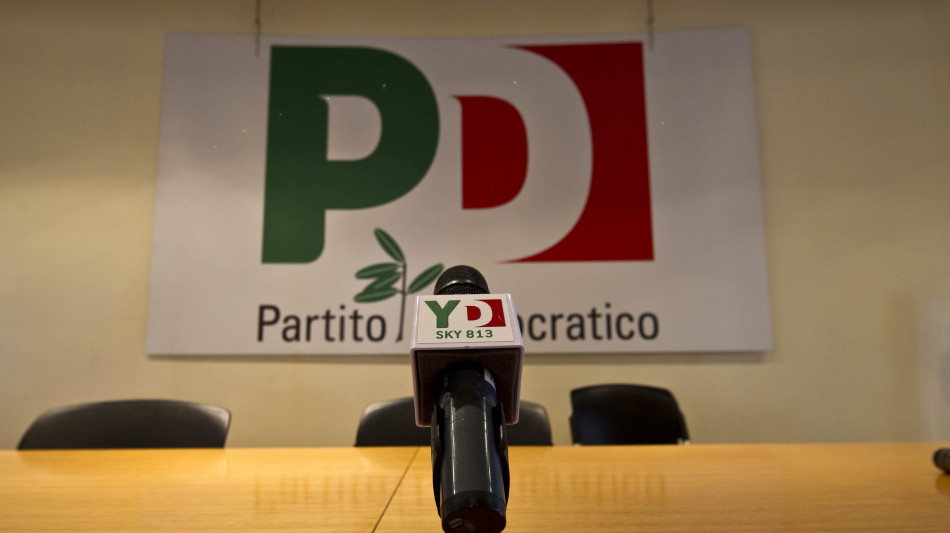 Pd, sospese tutte le attività fino al 24 per il lutto nazionale