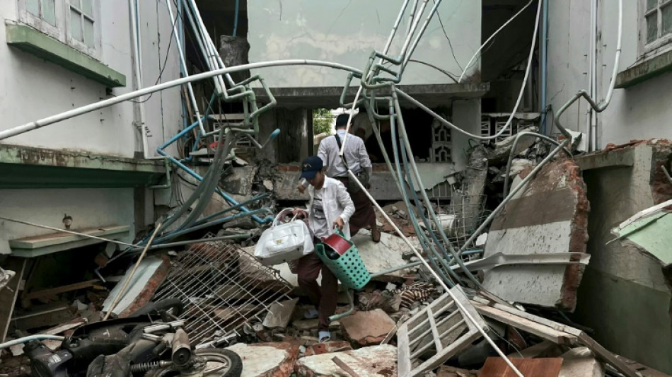S&eacute;isme: plus de 700 morts, recherches tous azimuts en Birmanie et en Tha&iuml;lande