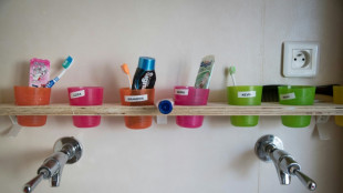 Stiftung Warentest: Viele Zahncremes enthalten unn&ouml;tigen Farbstoff