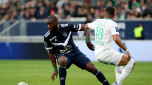L1: l'avant-dernier Bordeaux accroch&eacute; par Saint-Etienne (2-2) apr&egrave;s avoir men&eacute; 2-0