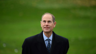 El pr&iacute;ncipe Eduardo hereda el t&iacute;tulo de duque de Edimburgo de su padre