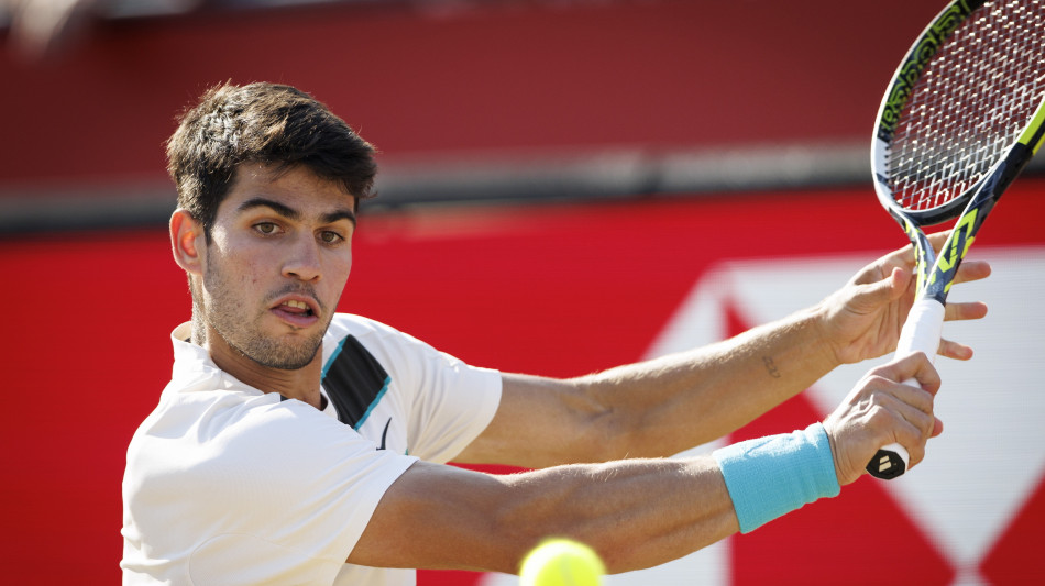 Tennis: Alcaraz in semifinale al Queen's
