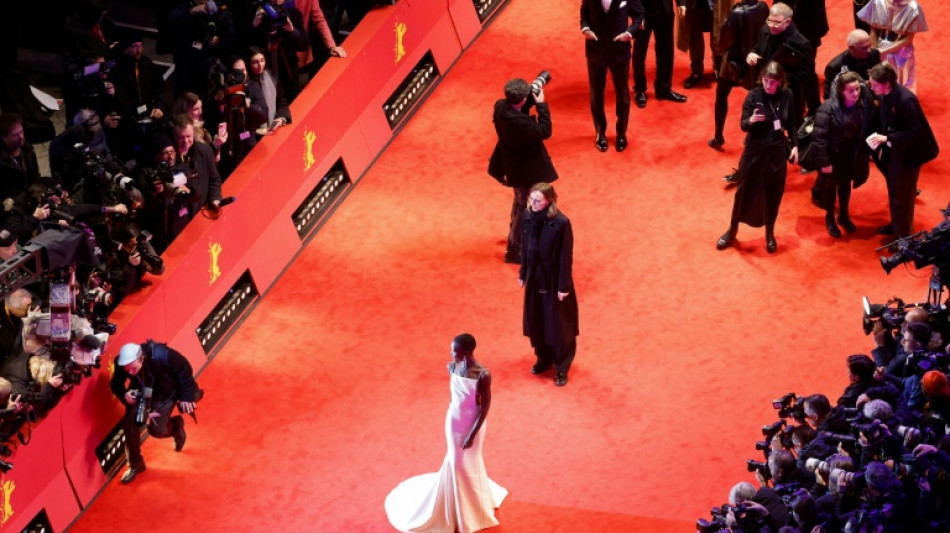 Berlinale startet mit erster Weltpremiere und Botschaften gegen Rechtsau&szlig;en