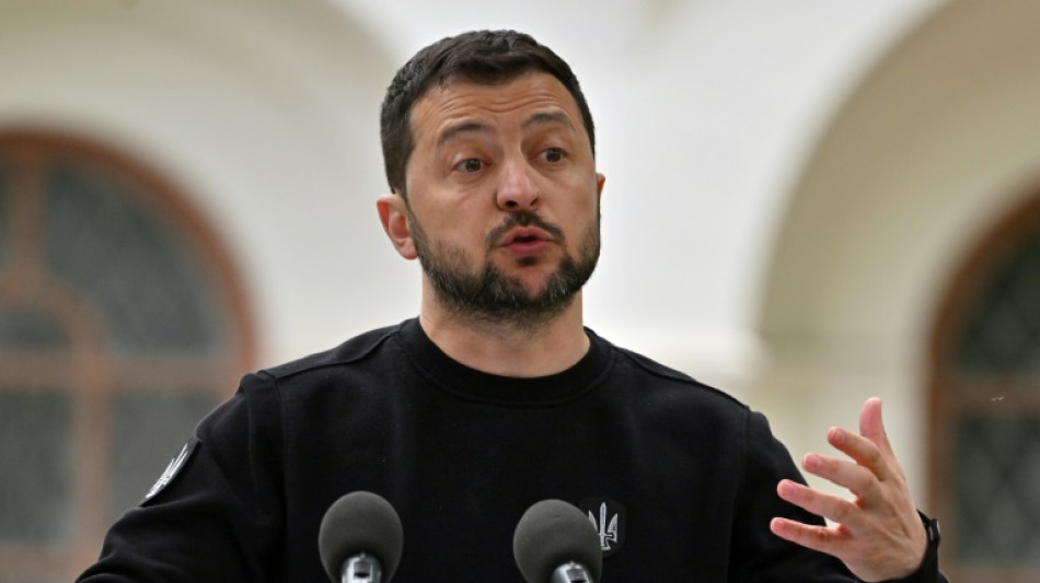 Ucr&acirc;nia diz que precisa de mais tempo para contraofensiva