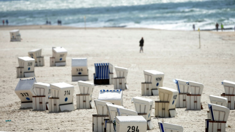 Zeuge entdeckt auf Sylt Toten in Auto auf Feldweg