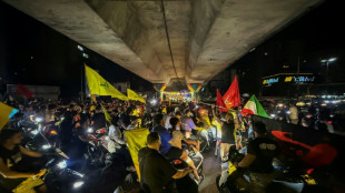 Shiite ministers walk out of Lebanon cabinet discussion on Hezbollah disarmament