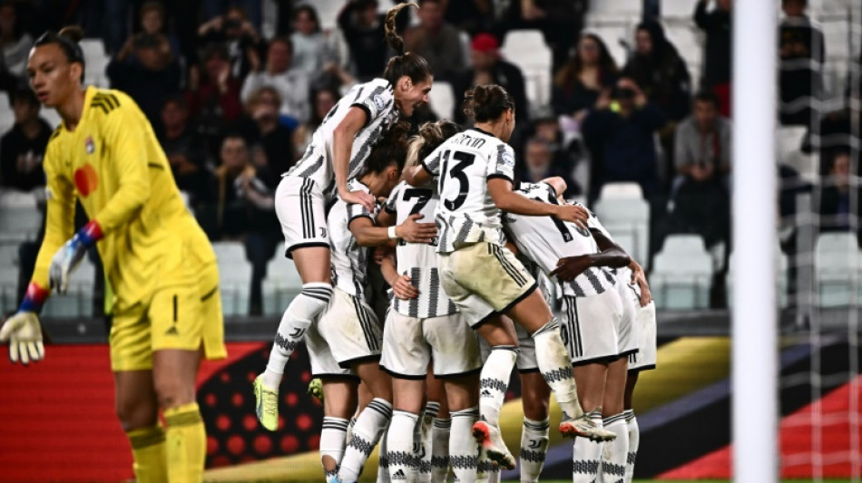 El Bar&ccedil;a vuelve a ganar en la Champions femenina, el Lyon se complica