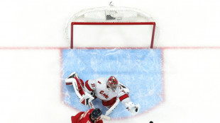 Hurricanes beenden Durststrecke - Panthers vergeben Matchball