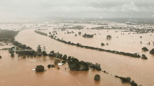 Un muerto y 50.000 personas aisladas por inundaciones en Australia