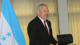 Honduras pede a embaixadora dos EUA que evite 'inger&ecirc;ncia'
em pol&iacute;tica interna