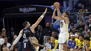 Nba: i Clippers battono i Warriors, sfida con Denver ai playoff